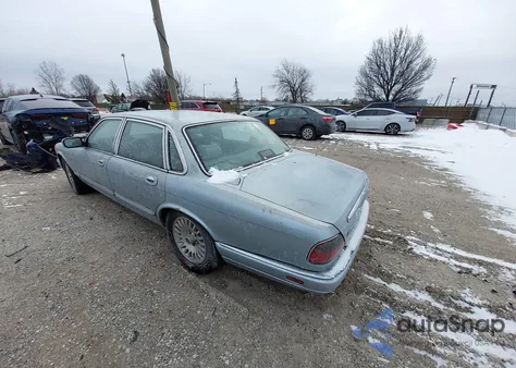 1995 Jaguar Xj12 из США, поврежденный, VIN SAJMX1348SC721767